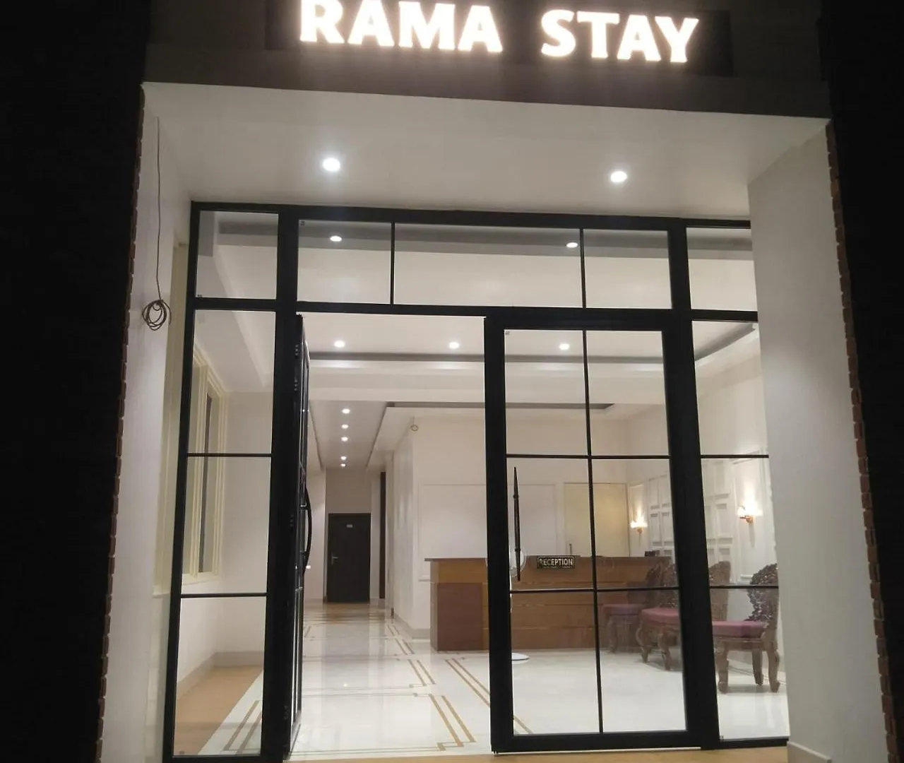 Hotel Rama Stay Varanasi 3*,